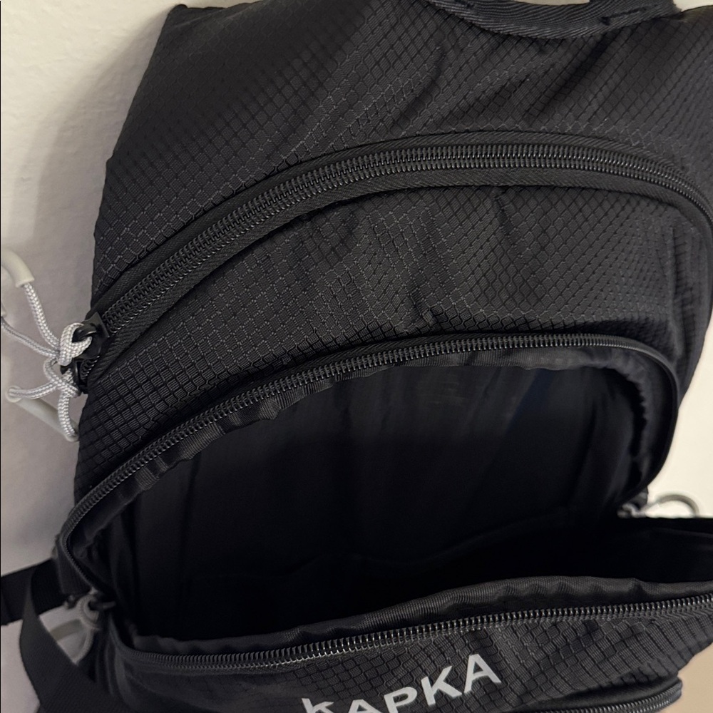 Mazama Hydration Backpack - image 5